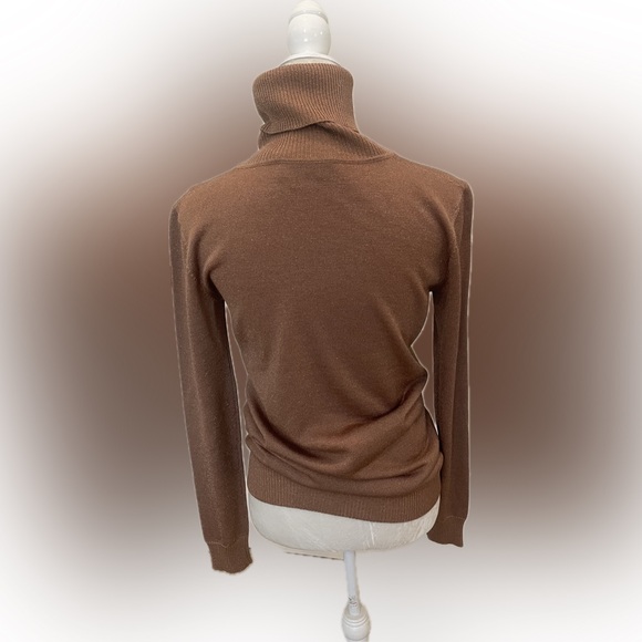 Dolce and Gabbana Turtleneck Virgin Wool size 40 or US size 4 - Picture 3 of 7